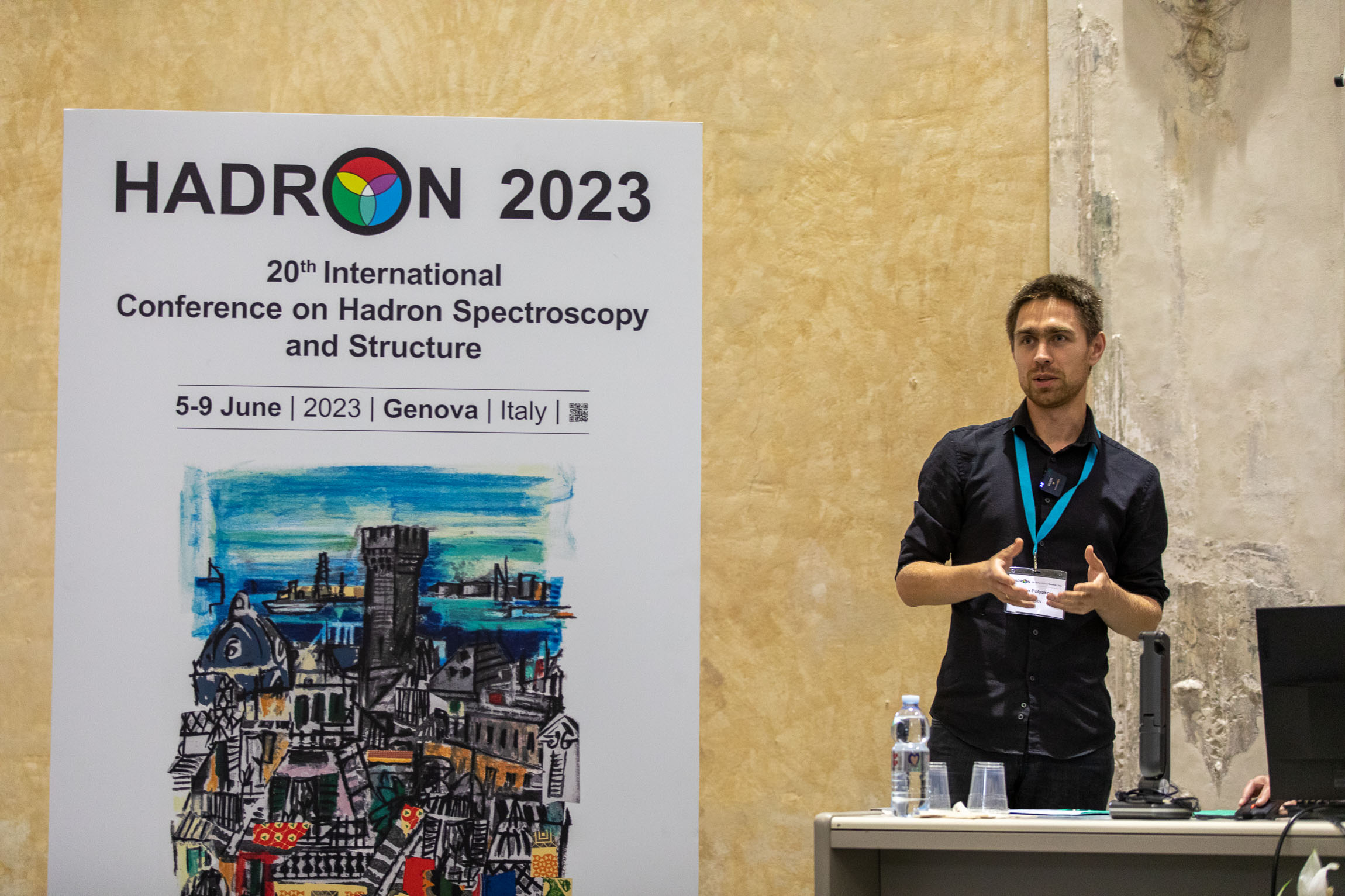 Ivan Polyakov presenting prize talk at Hadron 2023